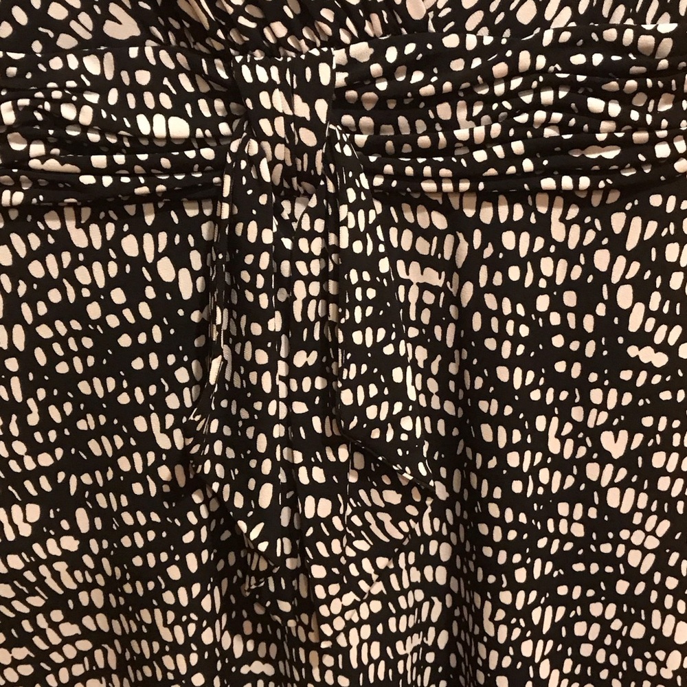 New Christopher & Banks Black and White Midi Dress - Picture 5 of 7